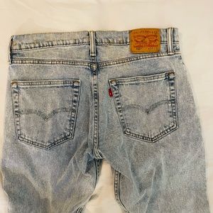 Levi’s Mens 512 Light Wash Jeans 🔥